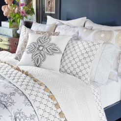 Layla Quilt + Shams -Home Furnishings 092222 Robshaw Catalog OnLocation Spring230317 634fd23d 8e9b 4f4a 9451 58efdcaf608a