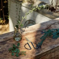 Florecita Vase -Home Furnishings 461199fd a73f 486d 9779 2fb361279131 1024x1024 299efe77 cca9 4b76 841b d6576c23eaf2