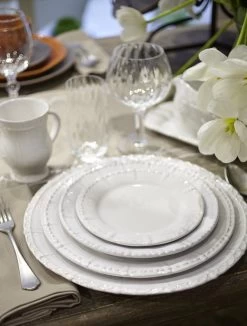 Historia Dinnerware, Paper White
