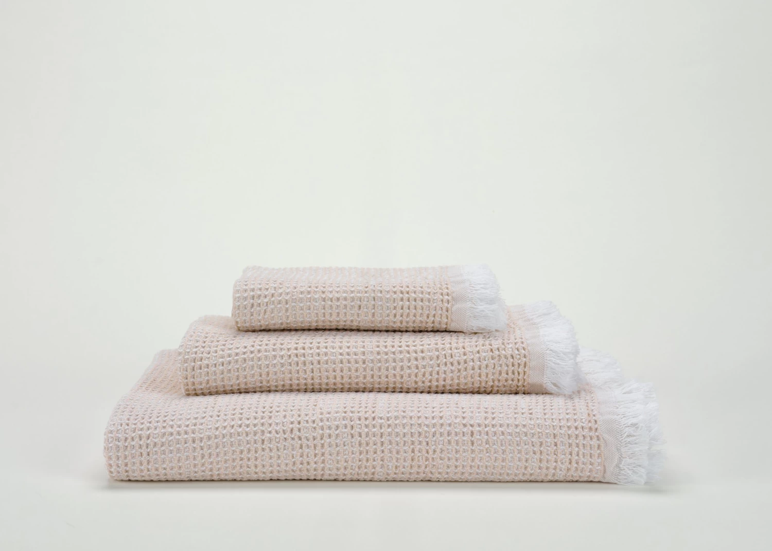 Bees Bath Towel Collection 2 Bees Bath Towel Collection - Image 2