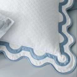 Mirasol Matelassé Coverlet + Shams 11 Mirasol Matelassé Coverlet + Shams -Home Furnishings Bedding Style Gallery Mirasol Matelasse detail