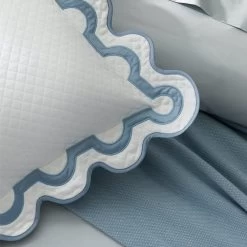 Mirasol Matelassé Coverlet + Shams 12 Mirasol Matelassé Coverlet + Shams -Home Furnishings Bedding Style Gallery Mirasol Matelasse detail2