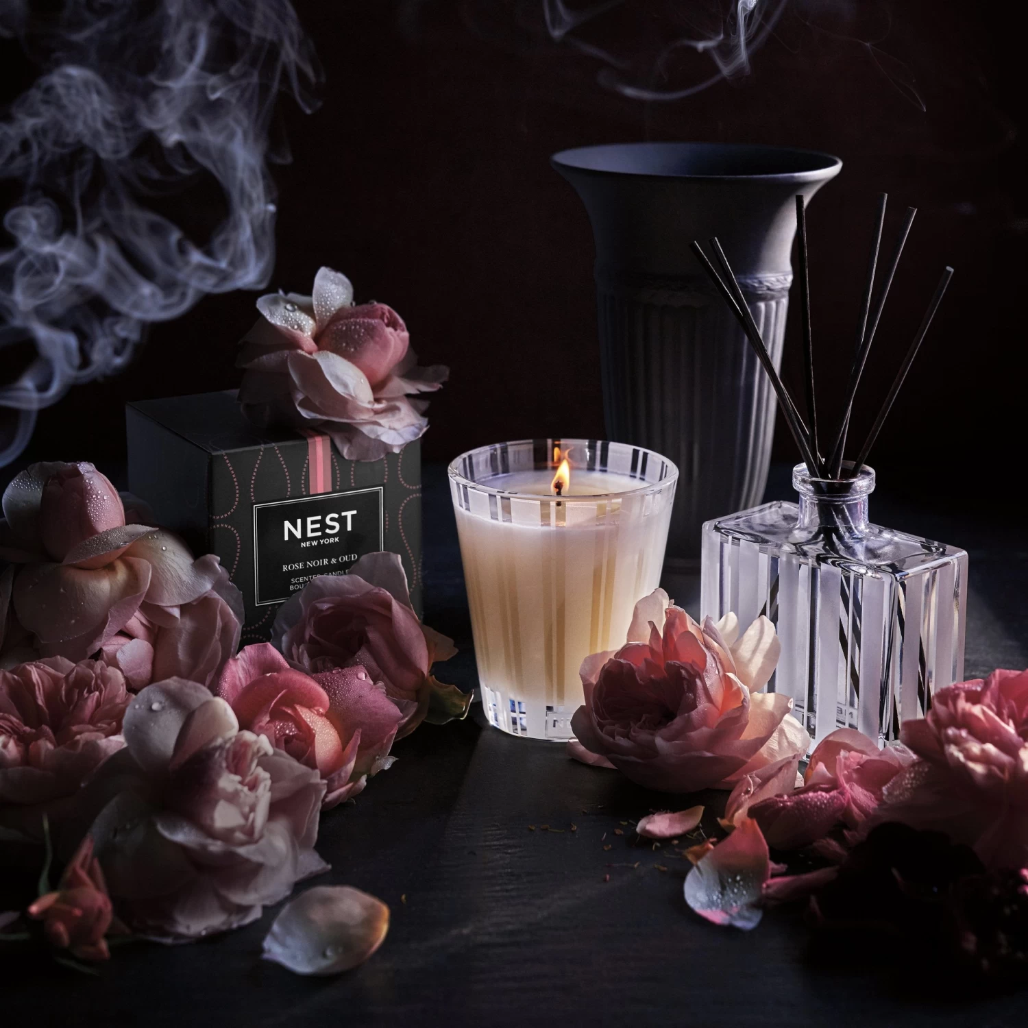 Rose Noir & Oud Classic Candle 2 Rose Noir & Oud Classic Candle - Image 2