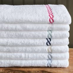 Classic Chain Bath Towels + Tub Mats