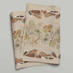 Abundance Table Runner -Home Furnishings coralandtusk tablerunner abundance 1