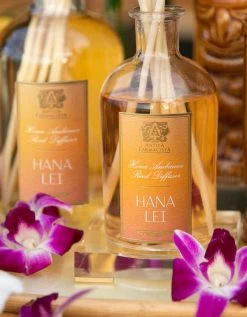 Hana Lei Diffuser, 250 ML -Home Furnishings editorial 2lei 1 600x 1e46f65c 669b 4109 80b0 699cb1b2426b