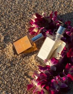 Hana Lei Room Spray -Home Furnishings editorial rs 2 600x 8c571341 c25d 4d44 a2d6 f48ce58ac761