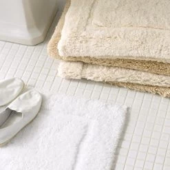Milagro Bath Rugs -Home Furnishings milagro bath rug 1