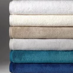 Sarma Bath Towels + Tub Mat