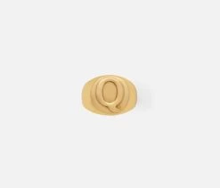 Clark Signet Napkin Ring In Gold -Home Furnishings tacclark q npk m0 2
